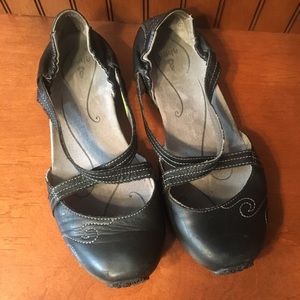 Ahnu Black Leather Flats